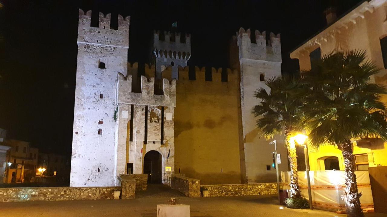Appartamenti Adriana Sirmione Bagian luar foto