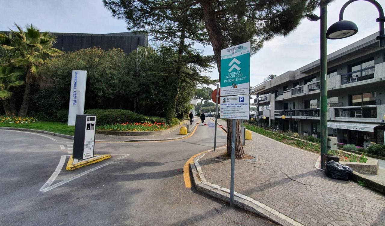 Appartamenti Adriana Sirmione Bagian luar foto