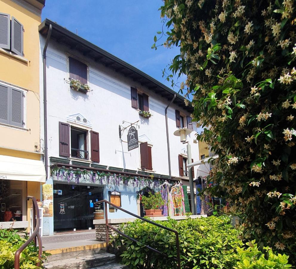 Appartamenti Adriana Sirmione Bagian luar foto
